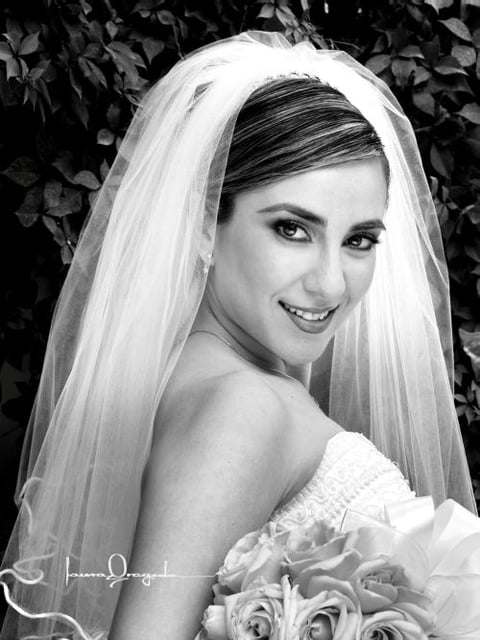 Srita. María Dolores Mora Méndez el día de su enlace nupcial con el Ing. Julio Antonio González Villarreal

Estudio Laura Grageda.