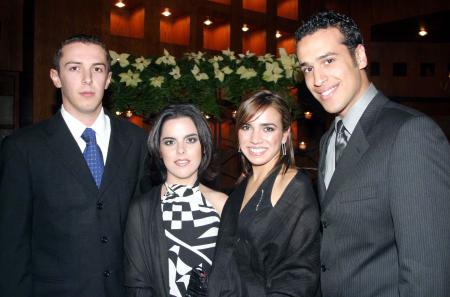  23 de diciembre  
Rogelio Martínez, Ana Cristina Diez, Cristina Abularach y José Alfredo Sánchez.