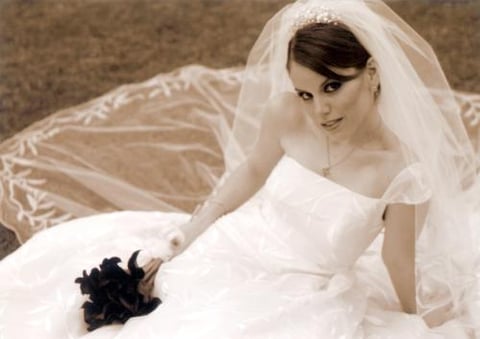 Srita. Lupita Elena Díaz Zamora el día de su enlace nupcial con el Sr. Omar Álvarez Sagredo.
