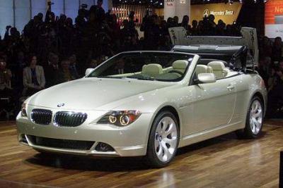 El BMW 645Ci se presentó en el show de autos en Detroit.