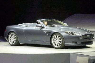 El Aston Martin DB9 Volante.