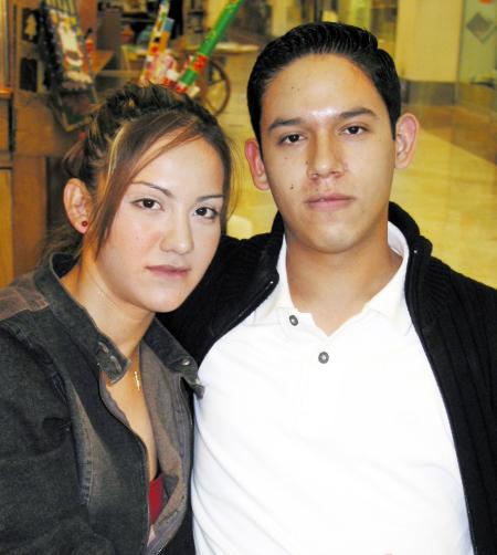 Rosa Imelda Martínez y José Luis Luján.