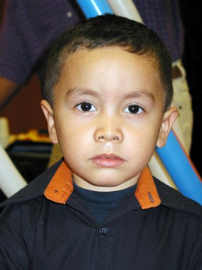Enrique Frayre Villalobos captado en reciente convivio infantil.