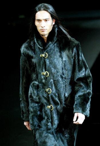 Esta colección refrendó una vez más a Armani como uno de los diseñadores consentidos y de mejor gusto en el mundo de la moda.