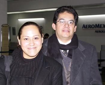  15 de enero  
Mayeth Mijares se trasladó a Houston Tx, por asuntos de trabajo, la despidió Luis Martínez.
