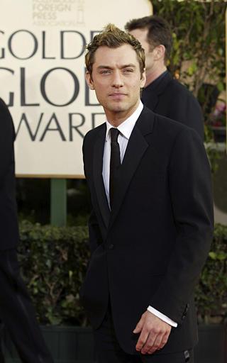 Jude Law fue otro de los nominados que que asistió a esta entrega de premios.