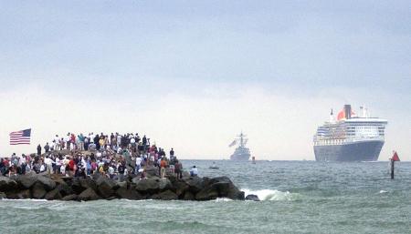 Florida ocupa el primer puesto en EU con respecto al número de pasajeros: de acuerdo a datos extra oficiales embarcan o desembarcan a través de sus puertos dos tercios del total nacional, es decir 4.4 millones entre 6.5 millones de viajeros.