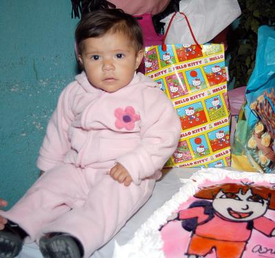 18 de febrero
Frida Andrea de la Cruz Rivas cumplió un año de vida en días pasados y por tal motivo, fue festejada con una merienda