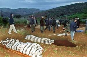 Varios poblados registraron graves daños materiales y muchas personas seguían atrapadas bajo los escombros de las viviendas que se derrumbaron, mientras que los hospitales locales resultaron insuficientes para atender las necesidades de todos los heridos, agregaron las autoridades.