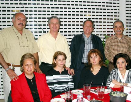 Alberyo y Marcela Baillo, Alejandro y Elba Canedo, Carlos y Elisa Dávalos, Víctor y Mayela Mayagoitia.