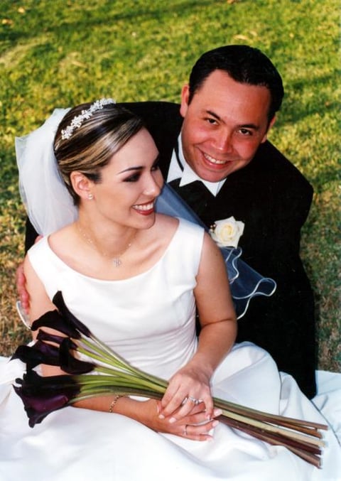 Sr. Héctor Assaf Jaime Chufani y Srita. Ana Isabel Anaya Córdova recibieron la bendición nupcial en la parroquia Los Ángeles el 21 de febrero de 2004