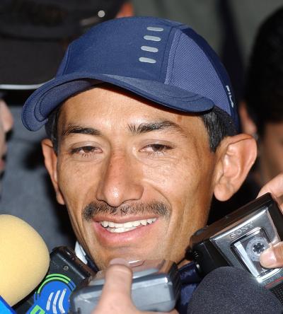 “Quiero estar a la altura de la competencia olímpica, mi compromiso es realizar una preparación realmente buena, a fin de estar en condiciones de disputar una medalla para mi país’’, afirmó el mexiquense Procopio Franco, segundo lugar del Maratón de La Laguna y nuevo campeón nacional de maratón. 
Reconoció el nuevo campeón nacional que desea una medalla olímpica y sabe que tendrá que trabajar mucho para alcanzar su sueño, pero sentenció que los sueños algunas veces se hacen realidad.