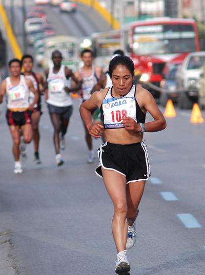 Alicia  Rodríguez Estado de México  obtuvo el segundo lugar general de la rama femenil.