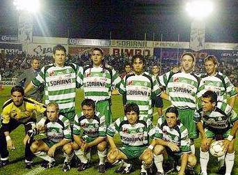 Santos: Cristian Lucchetti, Héctor López, Héctor Altamirano, Denis Caniza, Federico Domínguez, Carlos Cariño, Argemiro Veiga, Sixto Peralta (Joahan Rodríguez, 85), Matías Vuoso (José Antonio Noriega, 75), Jared Borgetti y Rodrigo Ruiz (Elgabry Rangel, 90).