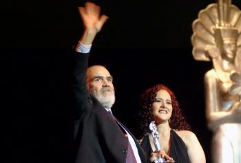 El actor mexicano José Alonso obtuvo el reconocimiento al Papel de Cuadro Masculino (actor de reparto) por su interpretación en la opera prima de su compatriota Luis Vélez, 'Corazón de Melón'.