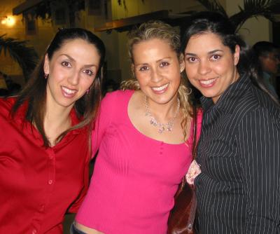 Claudia Aguilera , Cristina Maturino y María Elena López