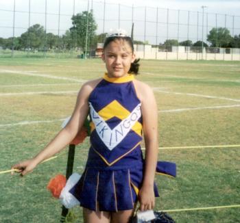 Azucena Acevedo Muñoz reina de la porra del equipo Vikingos del Club San Isidro.