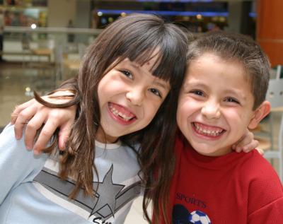 30 de marzo

Los buenos hermanos Paola y Juan Sosa.