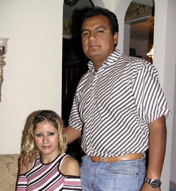 Yolanda Félix y Adrián Villegas.