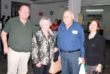 Jorge Láinz, Mica P, de Láinez, Valentín Láinez y Flavia de Láinez