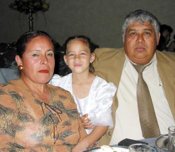17 de abril 
Luz Oliva Cruz Vicario, Edna Cecilia Lara Salazar y Víctor M. Alemán Flores.