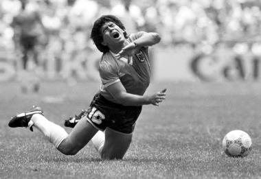 Foto de archivo del juego contra Inglaterra celebrado en México en 1986
