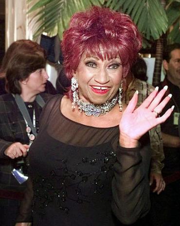 Celia Cruz fallecida a mediados de 2003 víctima de un cáncer cerebral, recibió siete nominaciones y ganó en las categorías Álbum Latino, Artista del Año y el Álbum Tropícal Femenino (Regalo del Alma); los premios fueron recibidos por su viudo Pedro Knight, mientras miles de gargantas gritaban 'Celia, Celia, Celia'.