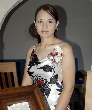 Érika García fue despedida de su soltería.