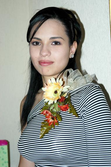 Érika García Guzmán, capatada en la despedida de soltera que le ofrecieron.