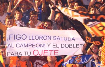 En la Liga española, el Valencia ha destacado recientemente por concentrar dos títulos en los últimos tres años, al haber sido campeón en las ediciones de 2002 y 2004, con las que puso fin a una sequía casi secular, pues el título anterior se remonta al lejano 1971.
