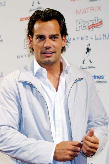 El actor chileno Christian de la Fuente es un latino que se va abriendo camino en Hollywood