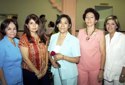  23 de mayo  
Yolanda Chávez, María Luisa Morales, gloria Vargas, Mayela Alvarado y Romelia Vélez.