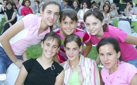  03 de Junio   
Pilar González, María Cuéllar, -tony Sosa, Gretchen Campuzano, Ana Cris Estrada y Cristina Elizondo.