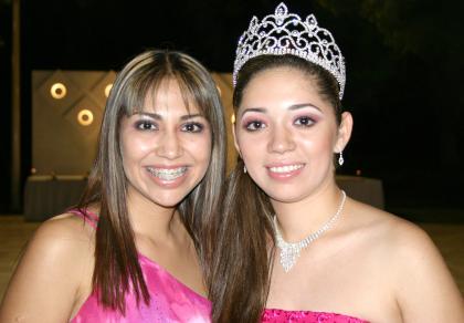 Arianna y Vanesa Flores Ramos.