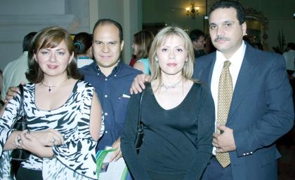 Angélica de Velarde, Israel Vélarde, Silvia Carrete y Jorge Murra.