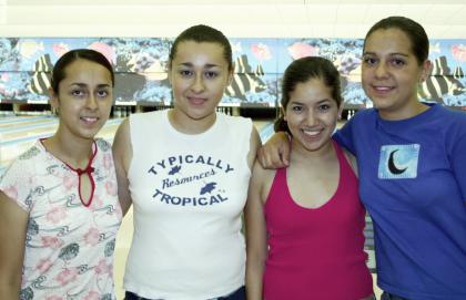 Mariana Anaya, Yolanda Alonso, Julieta y Alejandra Galarza.