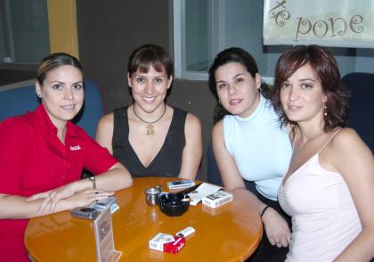 Carmen María, Brenda, Magda y Paulina