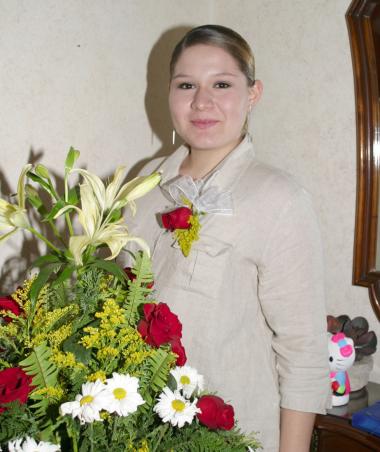 Alejandra Castillo Muñoz fue despedida de su soltería, por su próxima boda con Guillermo Garza.