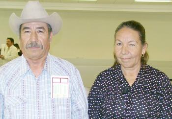 Arturo González viajó a Tijuana y fue despedido por Abigaíl González Esparza.