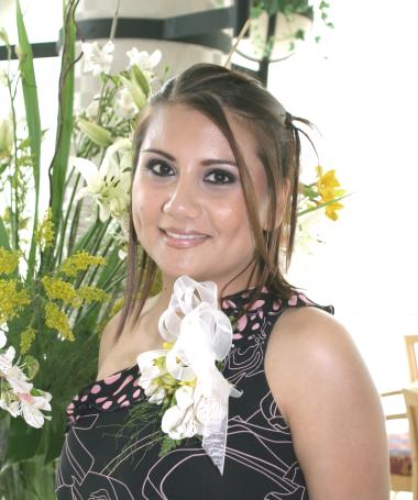 Ana Marcela Camarillo Barrios, captada en su despedida de soltera.