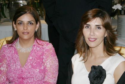 Lucía Sierra de Reed e Ileana Sierra de Reed.