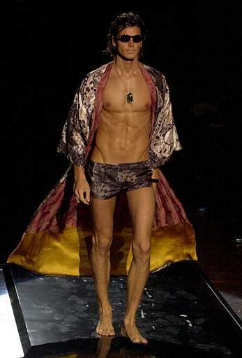 Diseñador: Gianfranco Ferre.