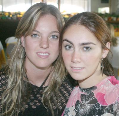Ana Isabel Garza y Andrea Bracho.
