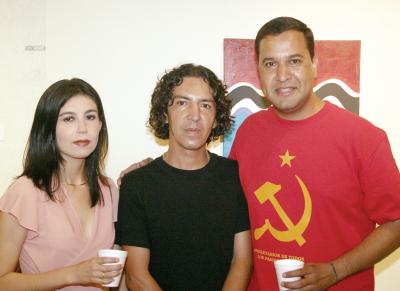 Elva Pérez, Rodrigo Camacho y Rubén Moreno