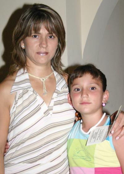 Adriana R. de Arce y Ana Sofía Arce Rmz.