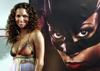 Halle Berry dijo estar muy emocionada y con muchas expectativas sobre el nuevo filme 'espero que sea del agrado de la gente, esta película encierra magia, suspenso, ficción, estoy segura que les agradará'.