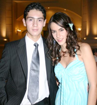 Roberto Escalante y Daniela Sesma.