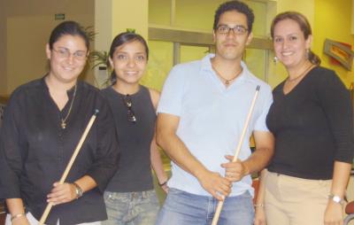 Marcela, Julieta, Omar y Marcela.