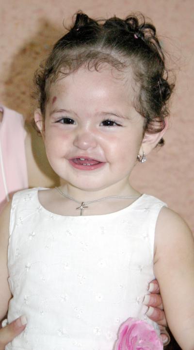La pequeña Briana Nicole Pica festejó su cumpleaños, con un vonvivio infantil.