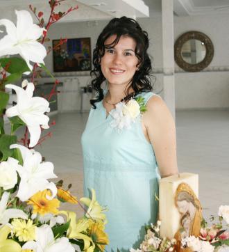 Elsa María Rentería de Barroeta recibió sinceras felicitaciones, en su fiesta de canastilla.